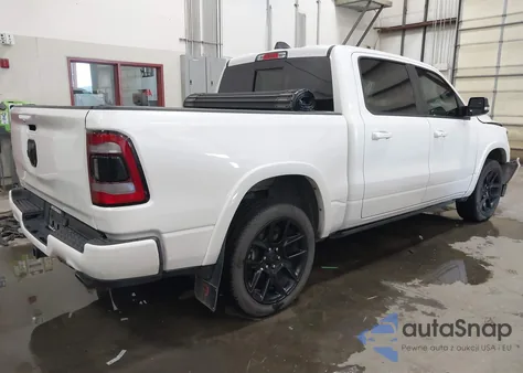 2022 Ram 1500 Laramie 4X4 5'7 Box z USA, uszkodzony, nr VIN 1C6SRFJT5NN294412